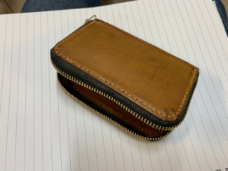 Photo of a leather purse made by Mark Ellis